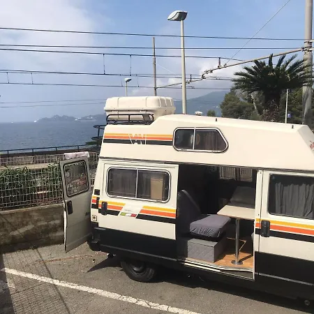 Van&Breakfast Botel